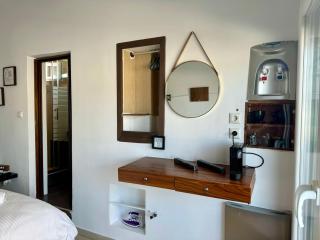 Rooftop Mini Suite-Roof Deck-Sunbeds-City view - Tessalónica - 3
