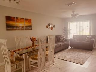 Family Retreat in Tropical Oasis - 6