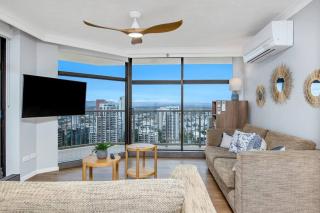 Sky High Beachside Balcony Panorama at Surfers - Gold Coast - 8