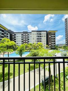Y2 Pool & Garden Bliss - Molo - 8