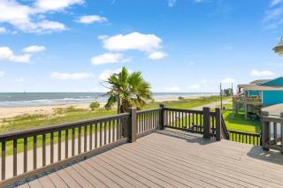 Top Shelf Crystal Beach Home home - Crystal Beach - 8