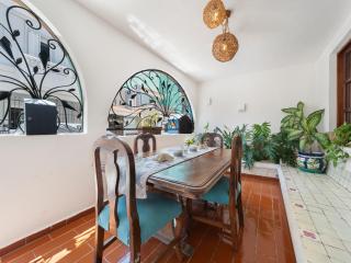 The Mermaid and The Pearl Boutique Hotel - 1