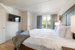 Downtown Indoor Outdoor Pool Fitness Center - 2