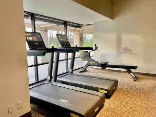 Desert Falls Getaway, Pets OK, Heated Pool and Spa,Golf - 9