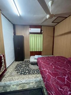 Homestay Rumah Kayu Kota Tinggi - 1