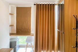 Relaxing and Cozy Studio Tokyo Riverside PIK 2 Apartment By Travelio - Rawalembang - 5