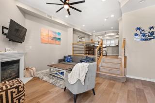 Carlsbad Village Escape 3-Bed 2,5-Bath steps from the beach - Carlsbad - 8
