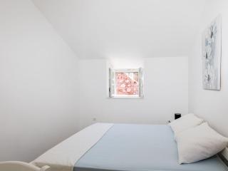 Apartments Katarina - Two-Bedroom Apartment 4 Adults - Izme u Ribnjaka Street no 1 - #3 - Dubrovnik - 4