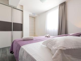 Villa Kabalero - Four-Bedroom Villa with Private Pool - Gruda - 2