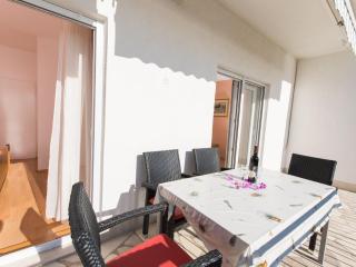Apartments Masteli - Three Bedroom Apartment with Terrace and Sea View - Trogir - 0