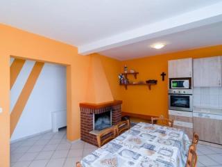 Apartments Plavac Mali- Three Bedroom Apartment with Terrace and Sea View - Potomje - 1