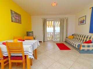 Apartments Plavac Mali- One Bedroom Apartment with Balcony and Sea View - Potomje - 9