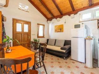 Apartments Darija - One Bedroom Apartment ST - Pučišća - 8