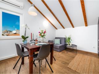 Apartments Terra - One Bedroom Apartment with Balcony and Garden View MALI - 7