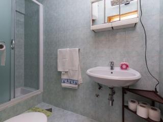 Apartments Kisic - Two-Bedroom Apartment with Terrace prizemlje - 5