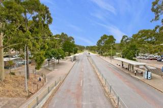 Tranquil Stay Klemzig I 10 min Ride Adelaide CBD I Newly Furnished - Campbelltown - 5