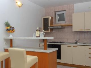 House Green Side Sunset- Four Bedroom House with Pool and Sea View - Prigradica - 3
