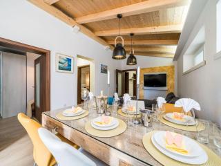 Villa Luciana Residence - Five-Bedroom Villa with Two Pools and Spa Center - Mlini - 8