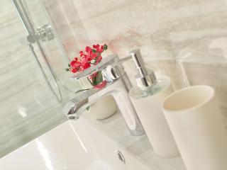 Apartments Sweet Escape- Studio Apartment with Terrace and Sea View - 2