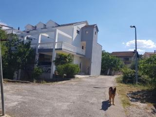 Apartments Mona Lisa - Superior Two Bedroom Apartment with Terrace - Raslina - 2