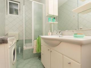 Apartment Brajki-Three Bedroom Apartment with Balcony and Sea View - 1