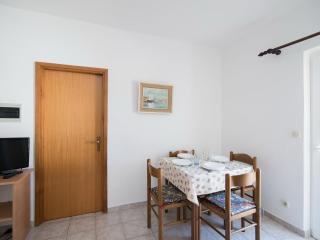 Apartments Pinija - Standard Two Bedroom Apartment with Terraces A2 - ST - Supetar - 7