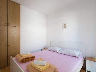 Apartments Pinija - Standard Two Bedroom Apartment with Terraces A2 - ST - Supetar - 2