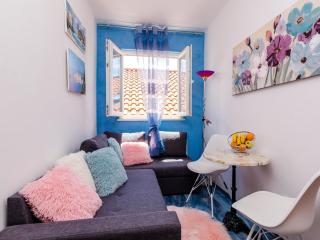 Guest House Avdic - Superior Studio Apartment with Balcony and Sea View - 1
