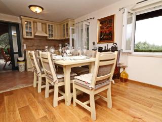 Stone House San Pelegrin-Two Bedroom Holiday Home with Terrace and Sea View - Vela Luka - 6