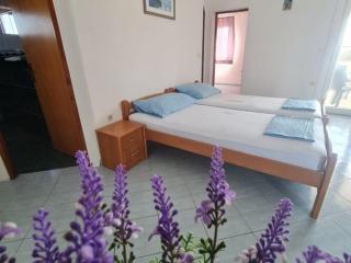 Apartments Robi - Two Bedroom with Terrace - Vir - 7