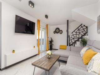 Villa Corichi with Swimming Pool - Opatija - 0