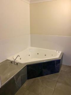 Villa 25 Coral Cove Resort - Bargara - 1