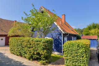 Küstenhaus mit Sauna und Kamin ca 400 vom Ostseestrand - Koserow - 0