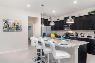 Last Minute Disney Getaway! Private Pool, Hot Tub & Games Room. Book Now! #49393 - Davenport - 5