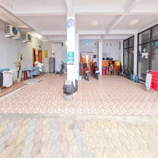 Q-Five Guest House YIA Kulon Progo Mitra RedDoorz - Temon - 6