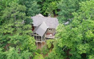 Plummer Lodge - Relax on the porch at this luxury Big Canoe getaway - Jasper - 6