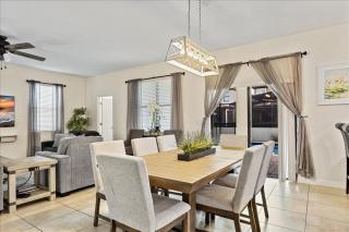 Last Minute Disney Getaway! Private Pool, Hot Tub & Games Room. Book Now! #85927 - Davenport - 2