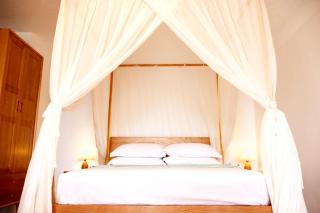 Blue Whale Villa - Deluxe - Calibishie - 4
