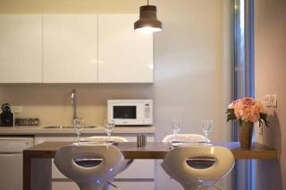 Chic & Quiet Apartments in City Center by FeelHome - Jerusalem - 1