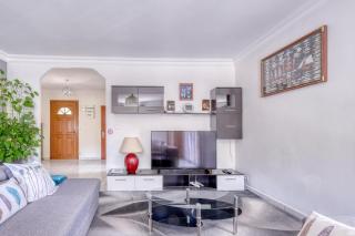 Le Bonheur d'Accueillir - Apt de 120 m2 avec jardin - Nans-les-Pins - 5