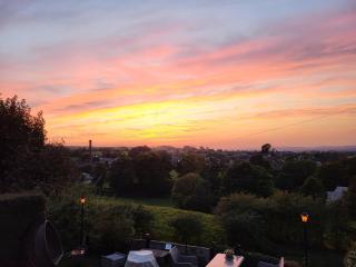 Alma Cliffe Guest House - 6