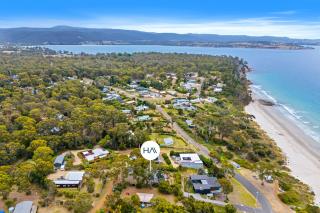 Sea views at Spring Beach Tasmanias East Coast - 4
