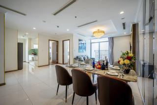 Vinhomes Luxury Art Condotel - Ho Chi Minh - 7