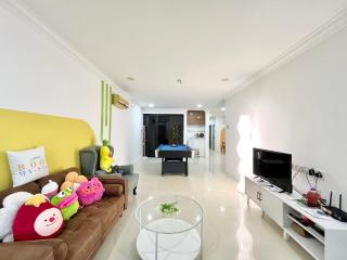 5 min CIQ Landed Party House 12 pax - Johor Bahru - 0