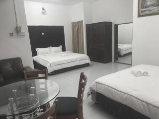Grand Star Hotel - Batu Ferringhi - 8