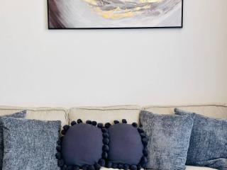 Fully Furnished Cozy 1br In Jvc With Balcony - Dubai - 5