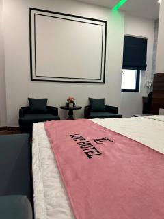 Love Hotel Tô Ký - 1