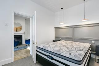 Hampden Cottage Luxury Georgian Apartment - Hobart - 4