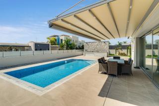 Villa Eleni by Ezoria Villas - Limassol - 4