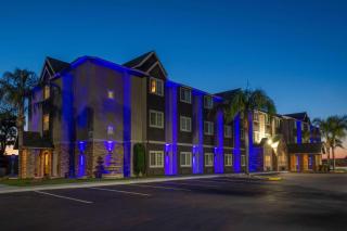 Microtel Inn & Suites by Wyndham Tracy - Tracy - 4